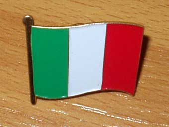 Итальянский флаг. Фото с сайта italianthings.co.uk